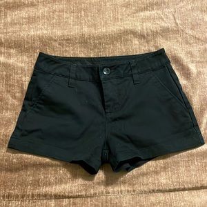 Girls black Volcom shorts (chinos)